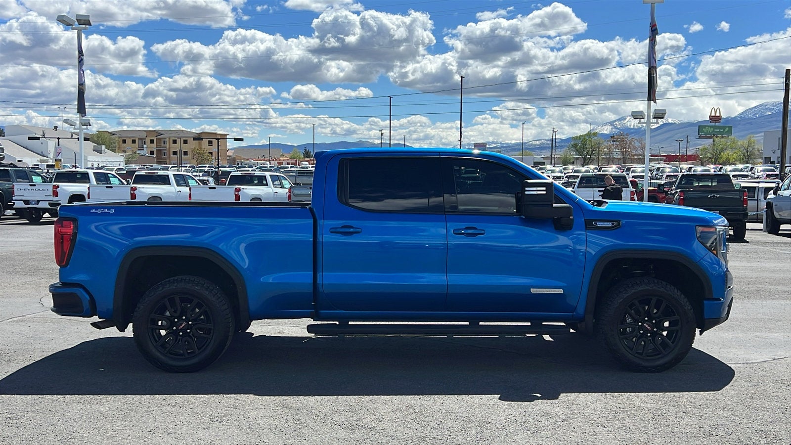 2022 GMC Sierra 1500 Elevation