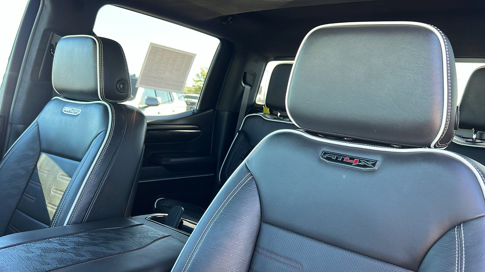 2025 GMC Sierra 1500 AT4X