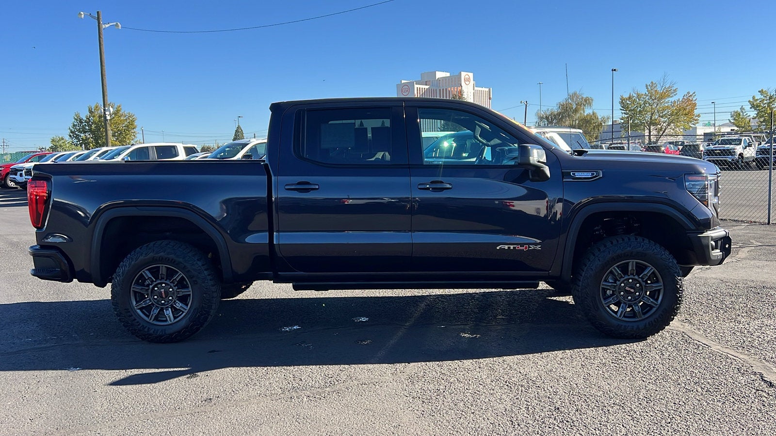 2025 GMC Sierra 1500 AT4X
