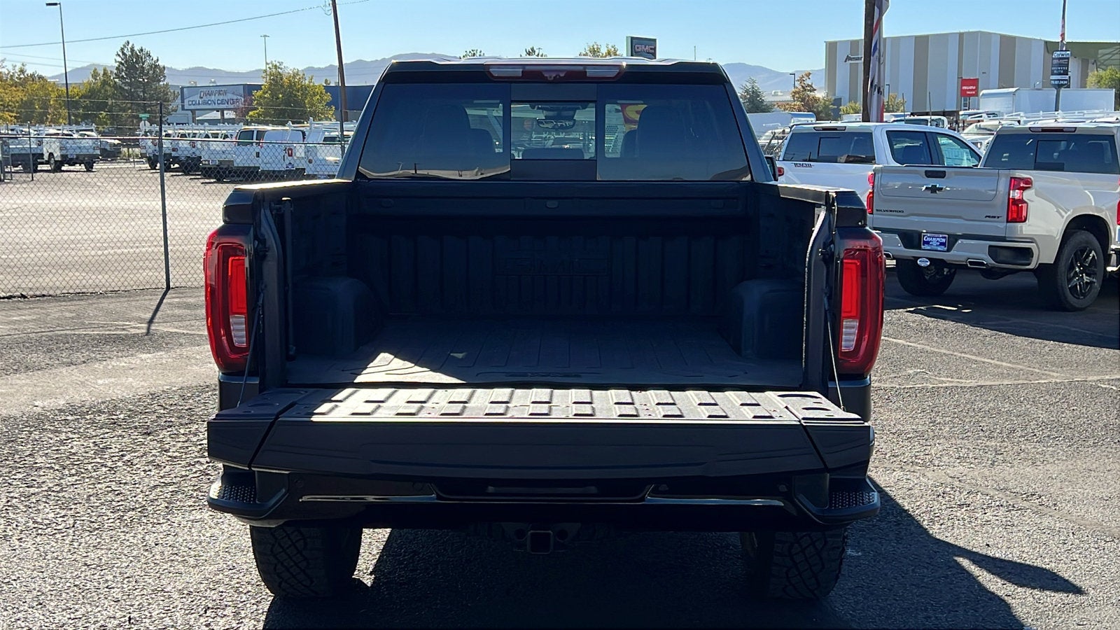 2025 GMC Sierra 1500 AT4X