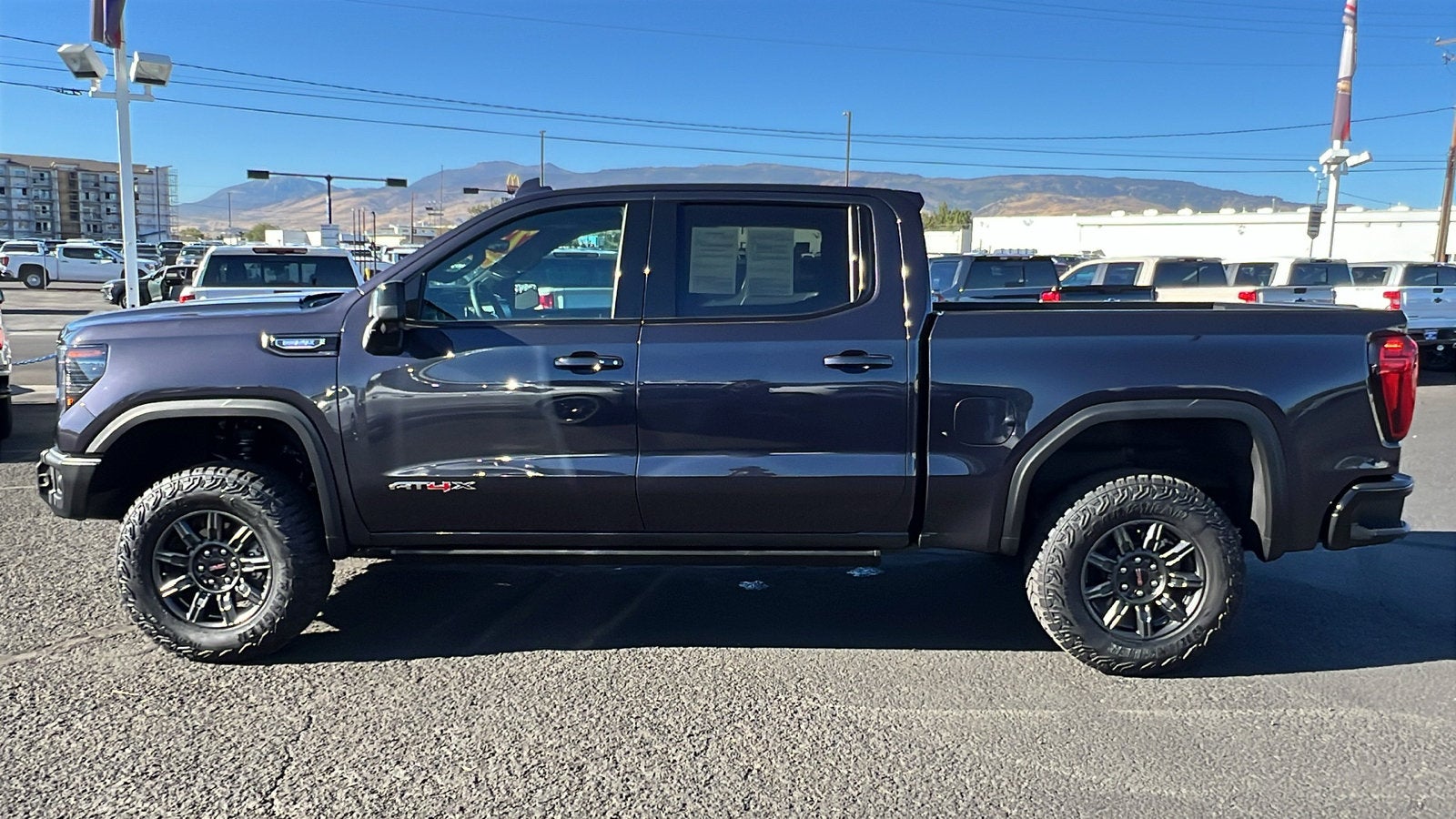 2025 GMC Sierra 1500 AT4X