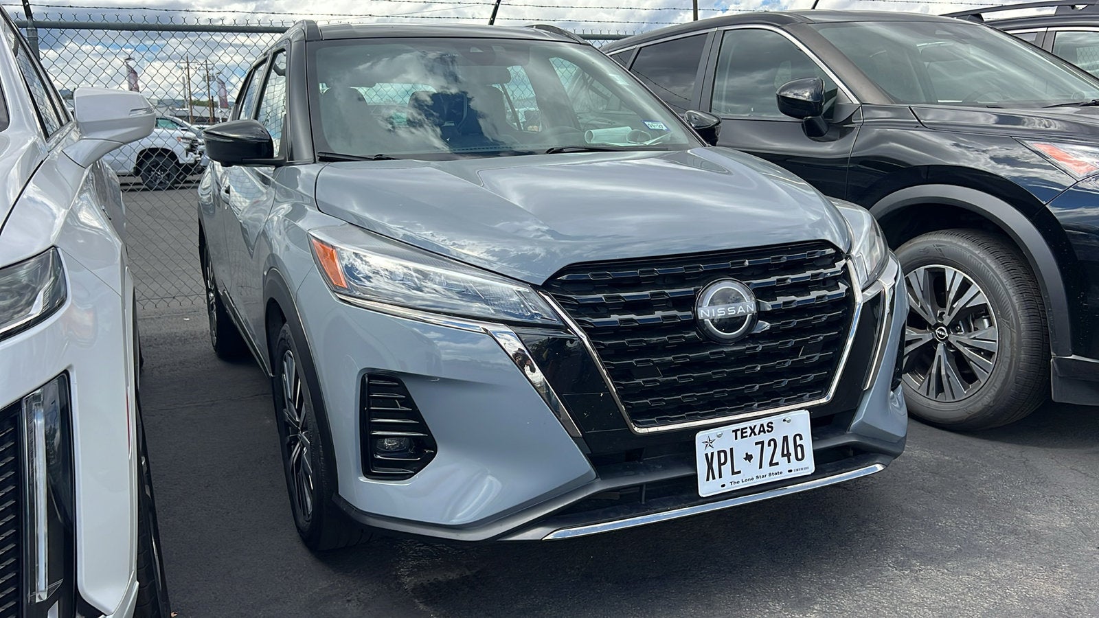 2023 Nissan Kicks SR Xtronic CVT