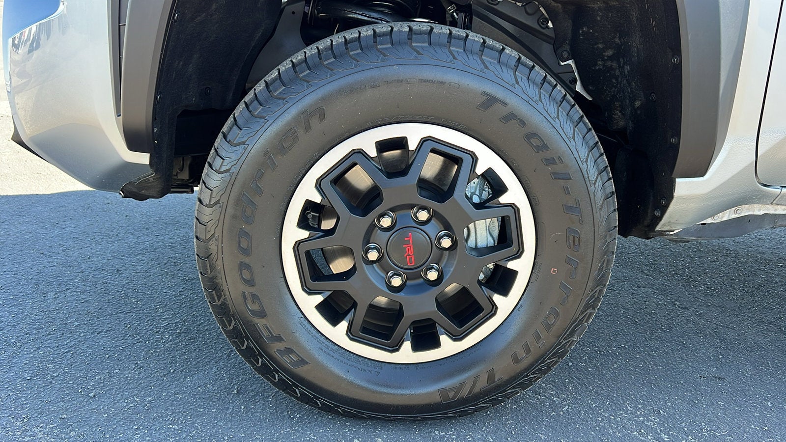 2024 Toyota Tacoma 4WD SR5