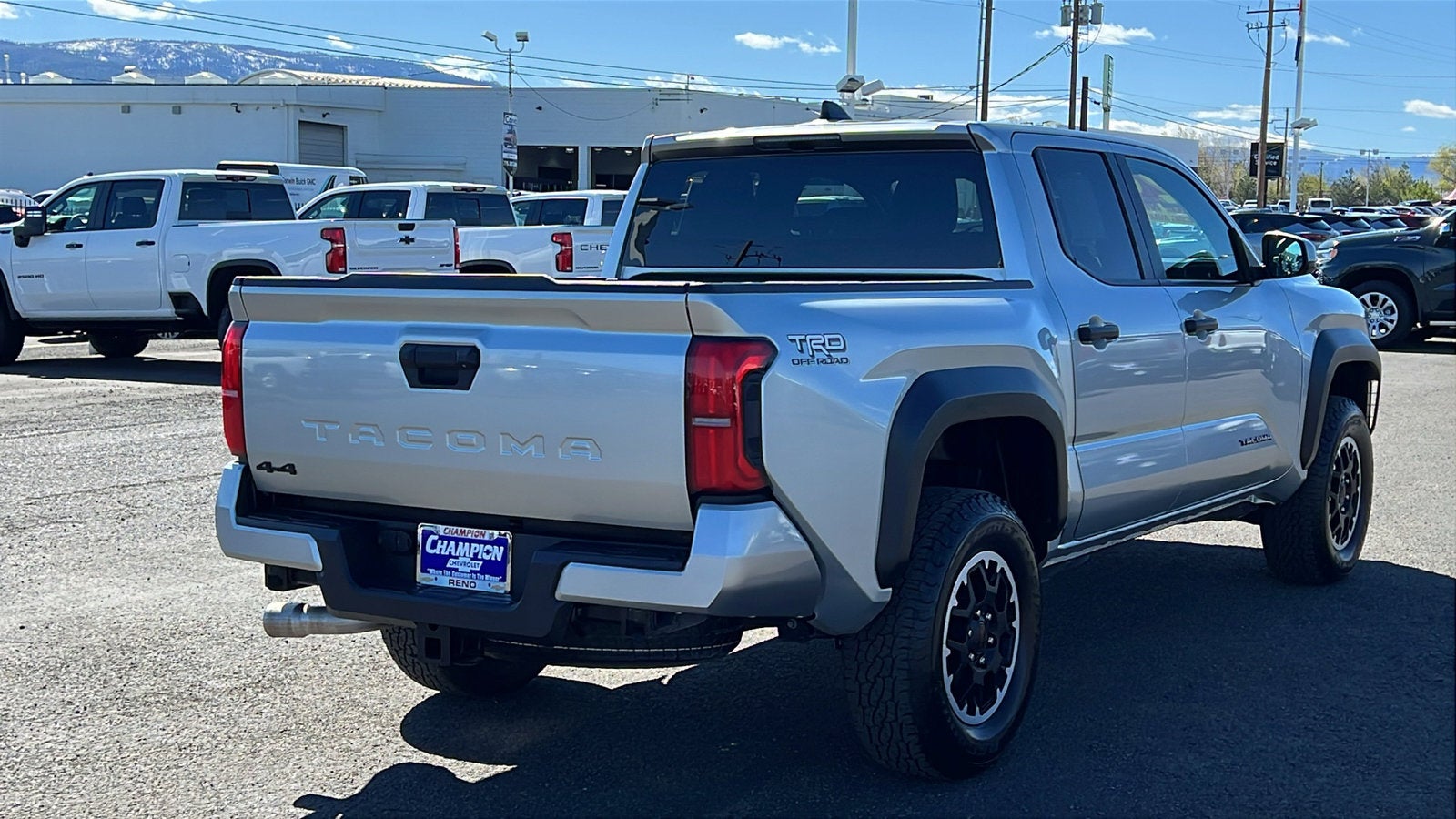 2024 Toyota Tacoma 4WD SR5