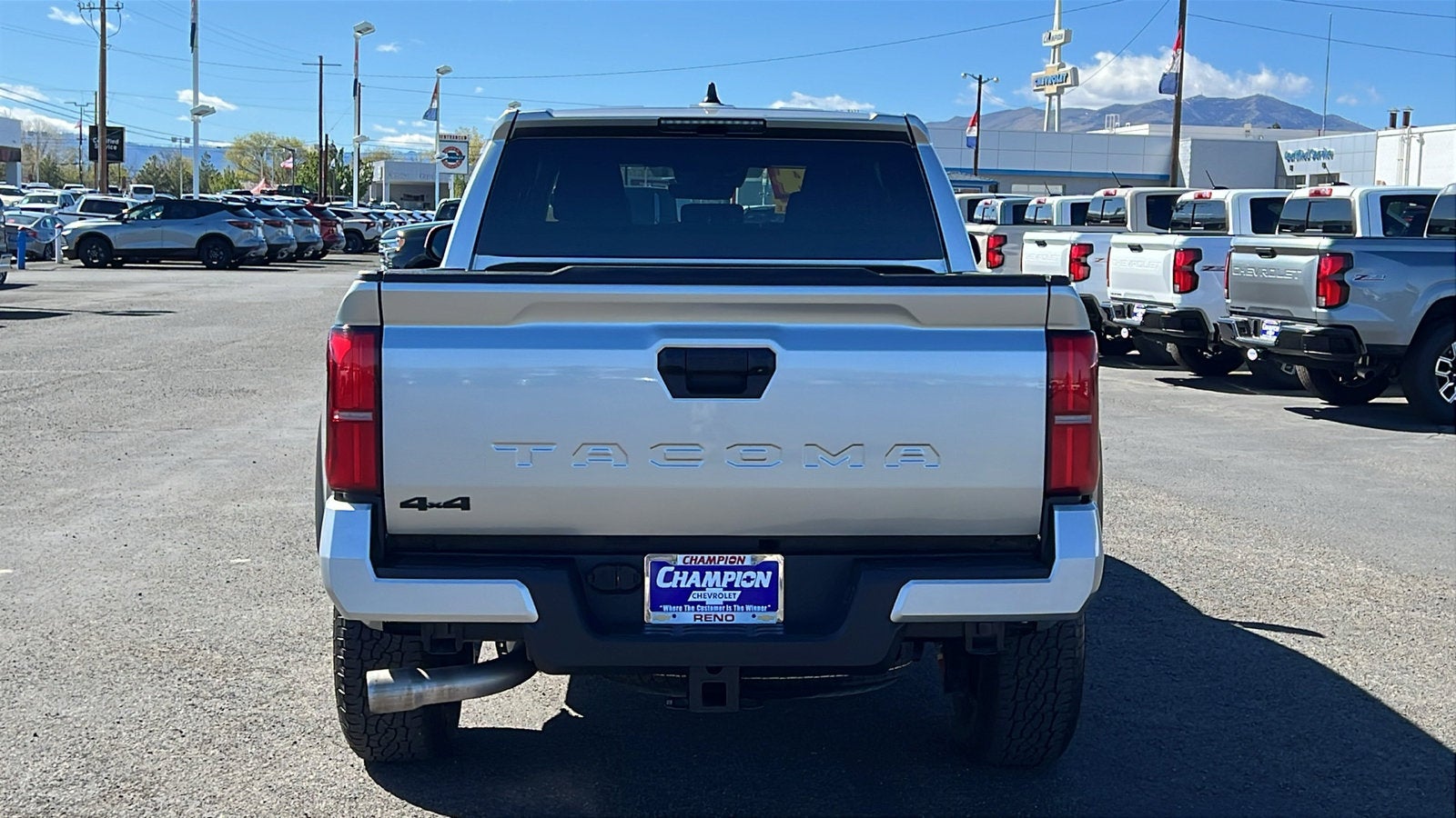 2024 Toyota Tacoma 4WD SR5