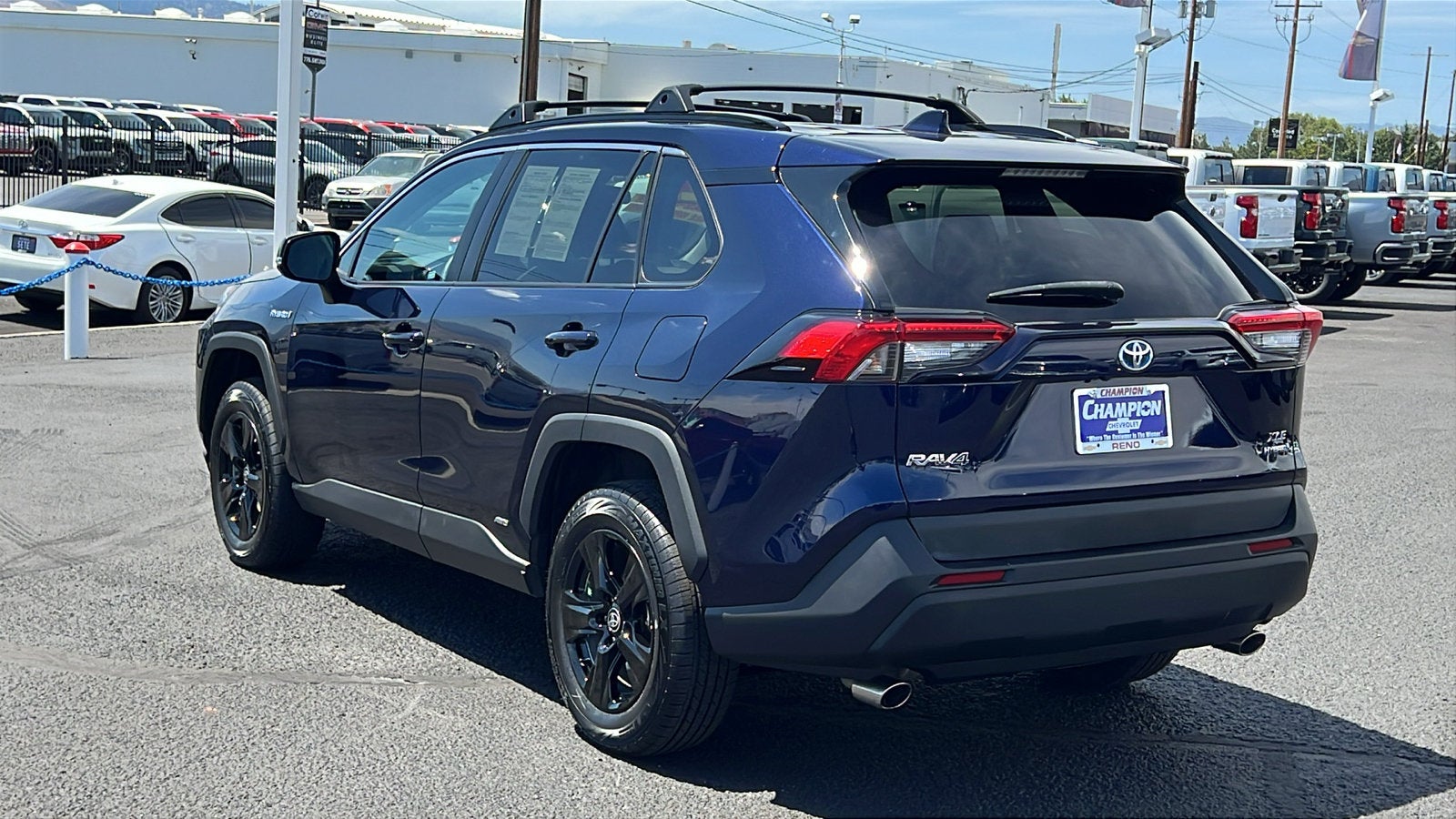2021 Toyota RAV4 Hybrid XLE