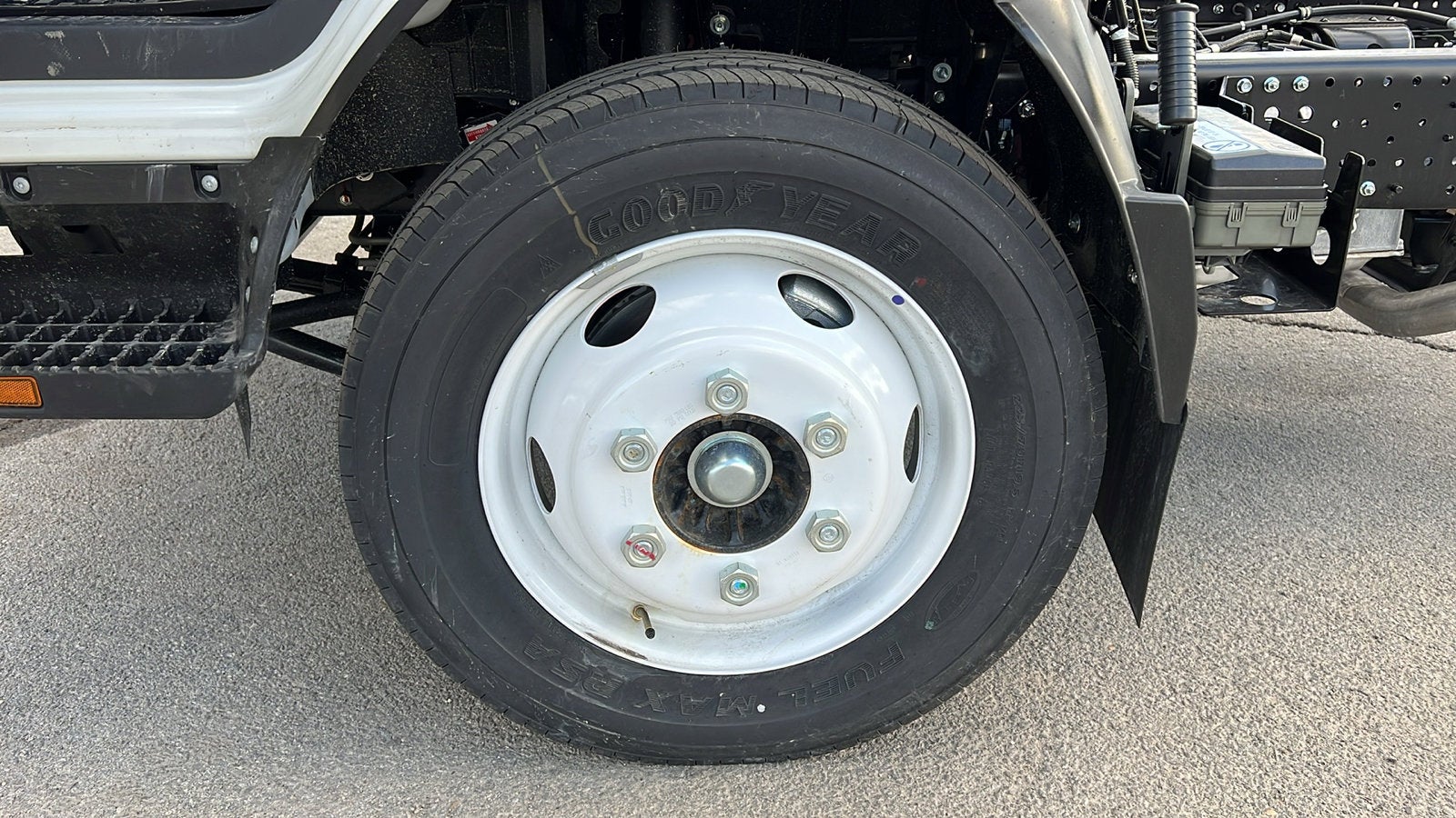 2025 Chevrolet Low Cab Forward 4500 NA