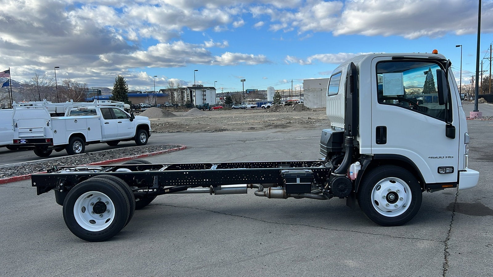 2025 Chevrolet Low Cab Forward 4500 NA