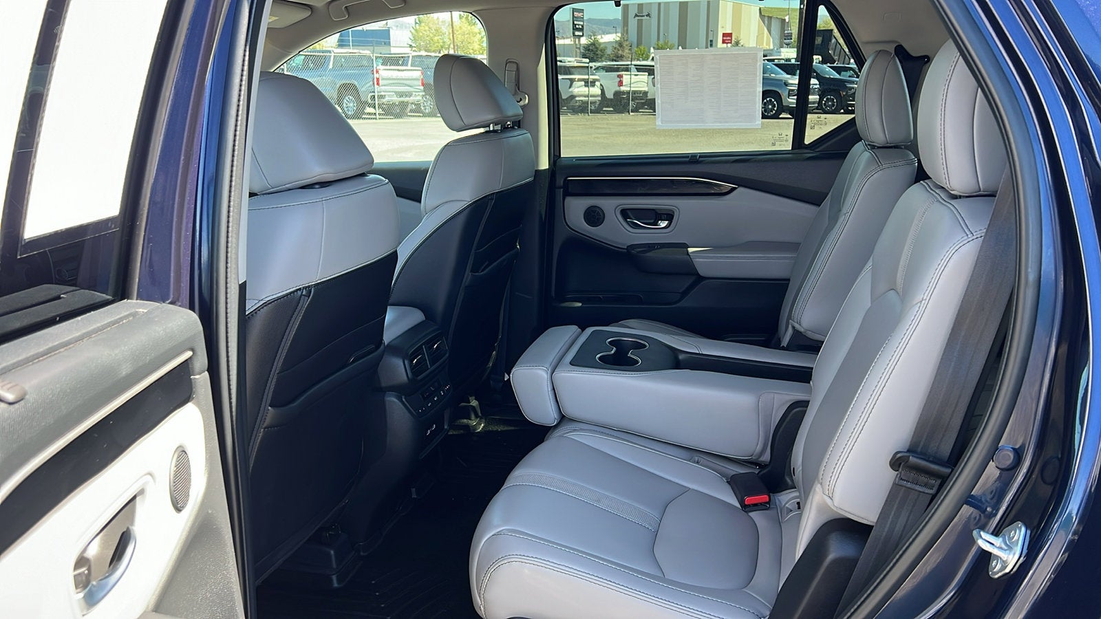 2023 Honda Pilot EX-L 8 Passenger