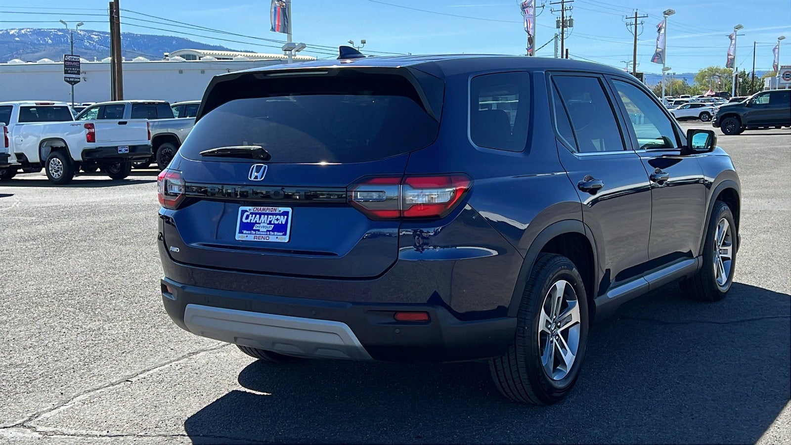 2023 Honda Pilot EX-L 8 Passenger