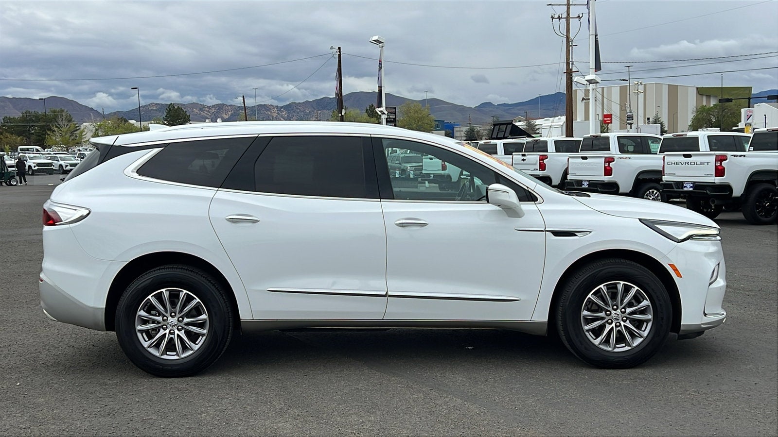 2024 Buick Enclave Premium