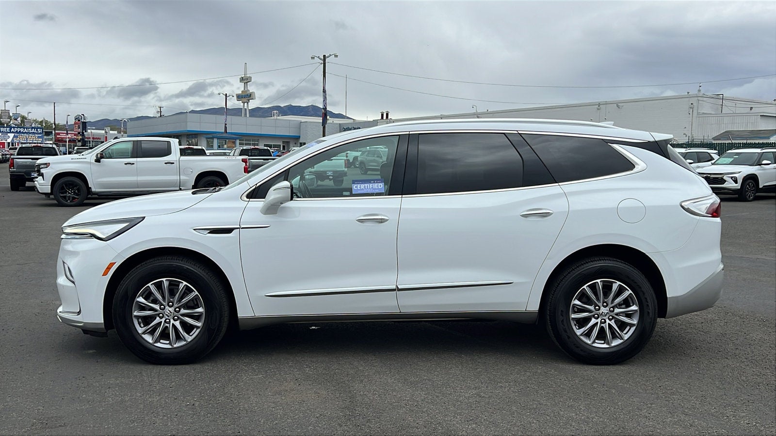 2024 Buick Enclave Premium