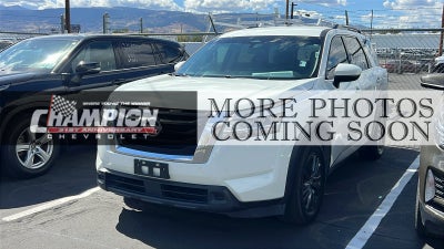 2022 Nissan Pathfinder SV