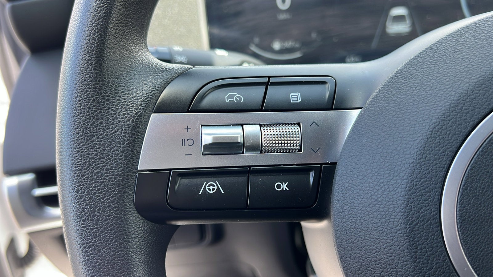 2025 Hyundai Santa Cruz SEL Activity