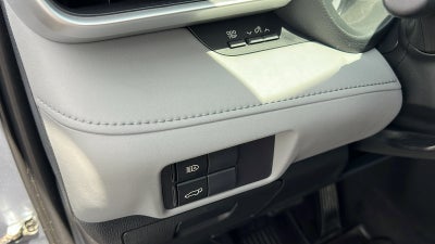 2022 Toyota Highlander Hybrid LE