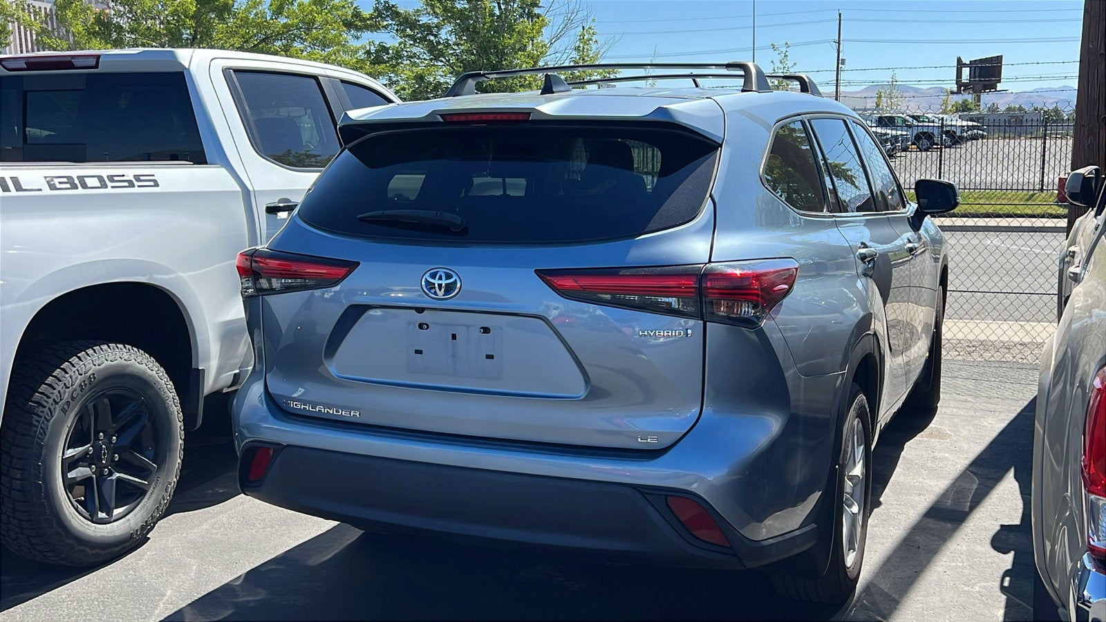 2022 Toyota Highlander Hybrid LE