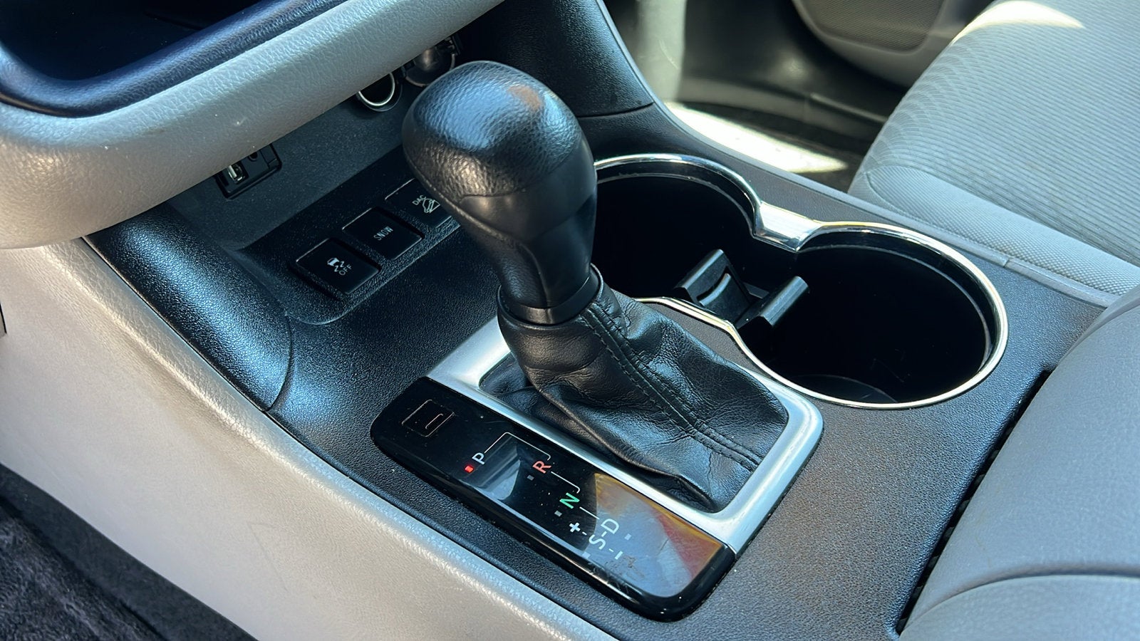 2015 Toyota Highlander LE