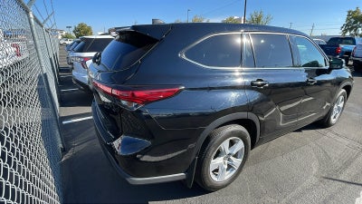 2022 Toyota Highlander LE