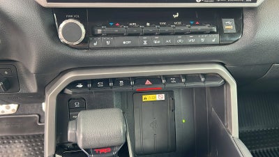 2023 Toyota Tundra 4WD Limited Hybrid