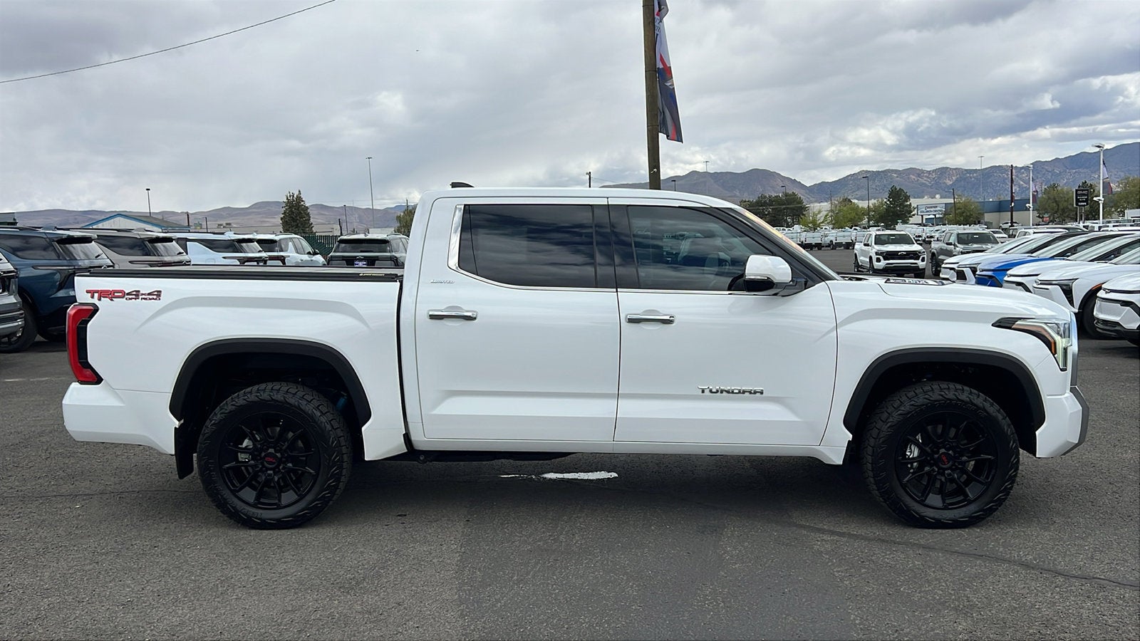2023 Toyota Tundra 4WD Limited Hybrid