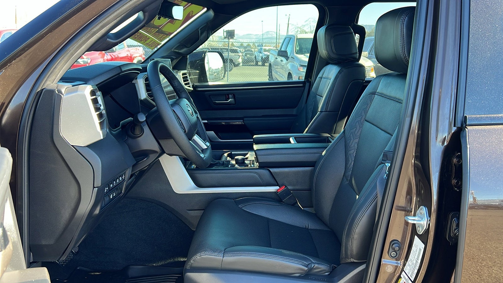 2025 Toyota Tundra 4WD SR5