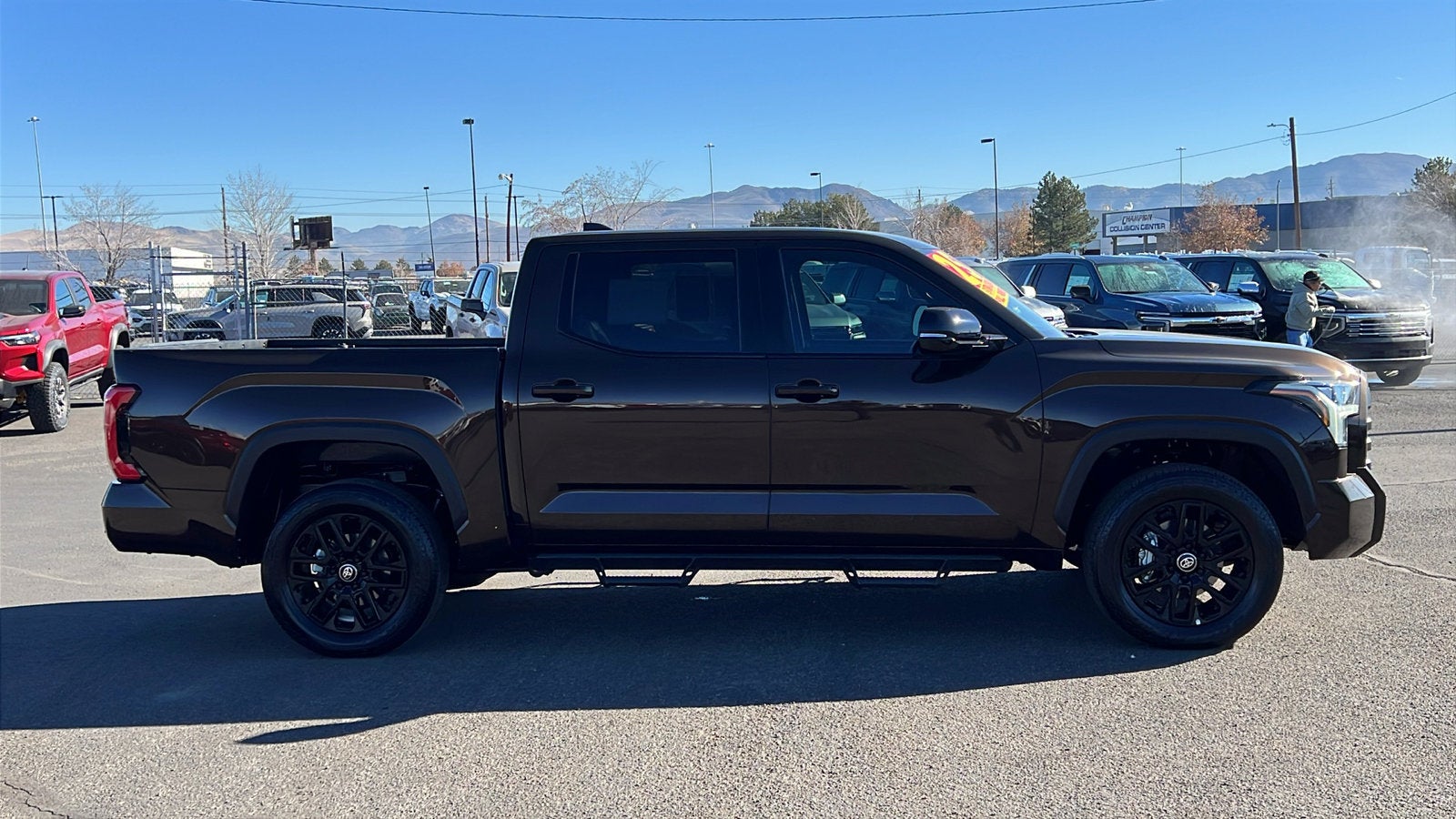 2025 Toyota Tundra 4WD SR5