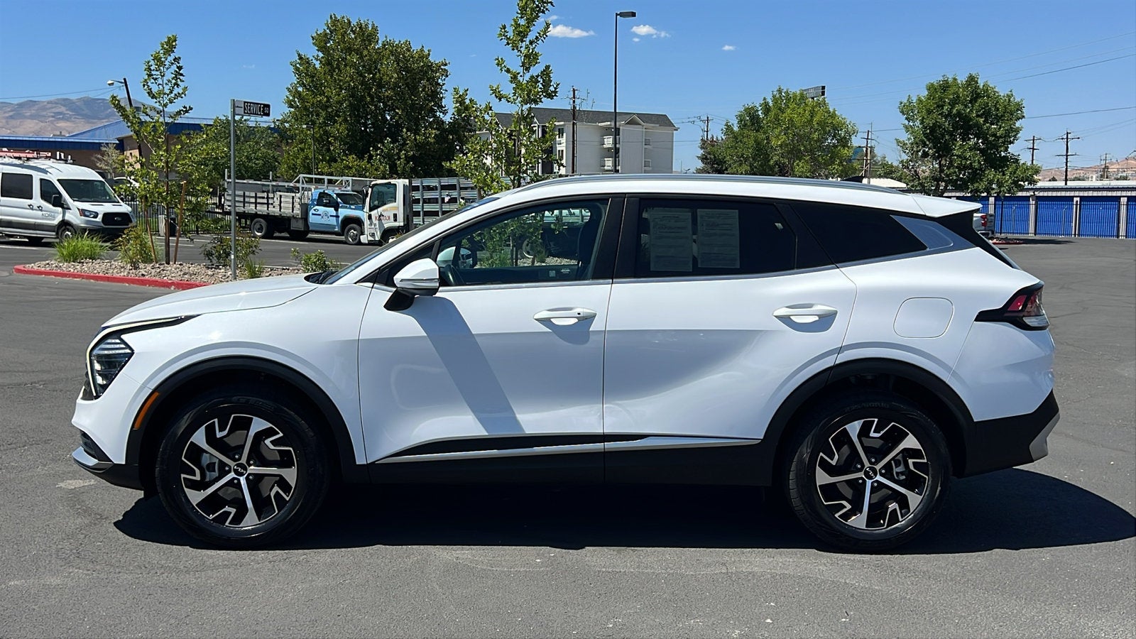 2024 Kia Sportage EX