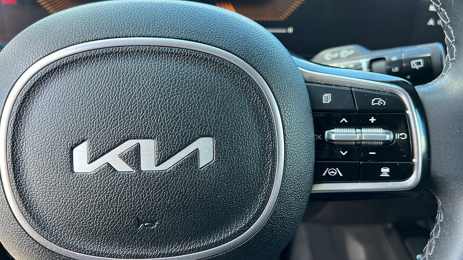 2024 Kia Sorento X-Line EX