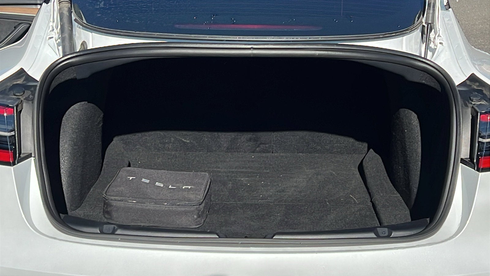 2023 Tesla Model 3 NA