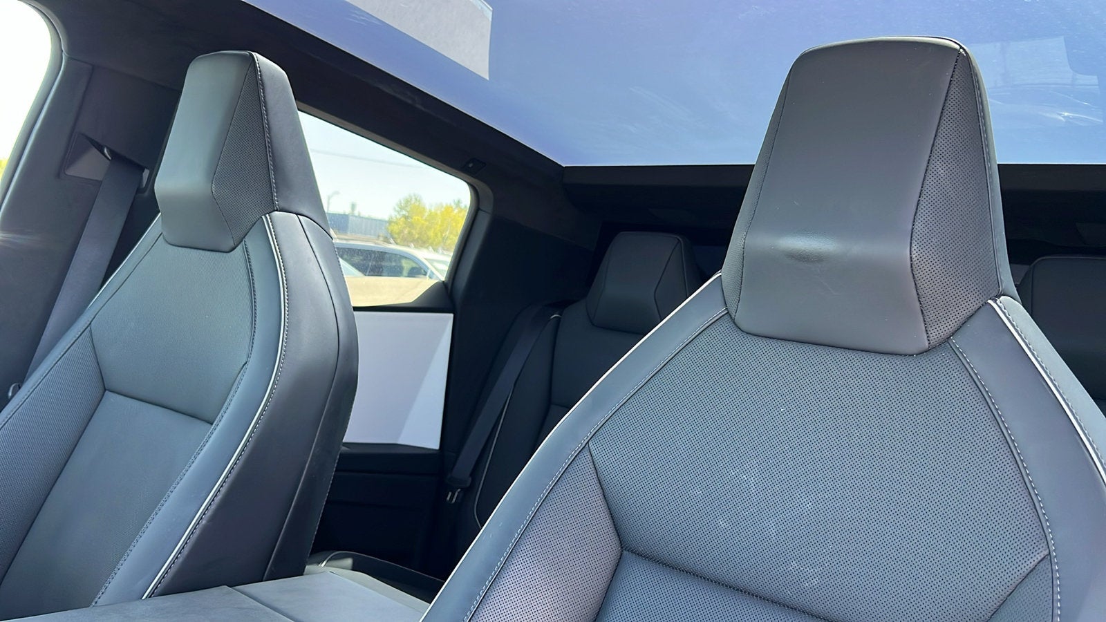 2024 Tesla Cybertruck All-Wheel Drive