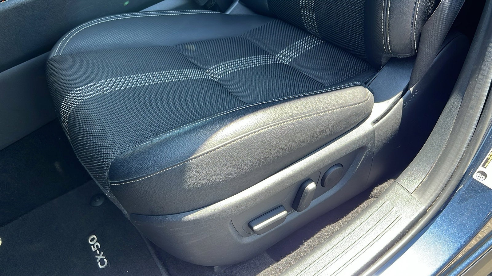 2024 Mazda Mazda CX-50 2.5 S Preferred Package