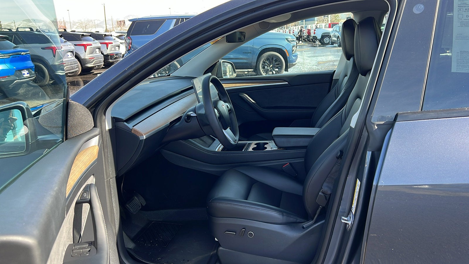 2023 Tesla Model Y Long Range