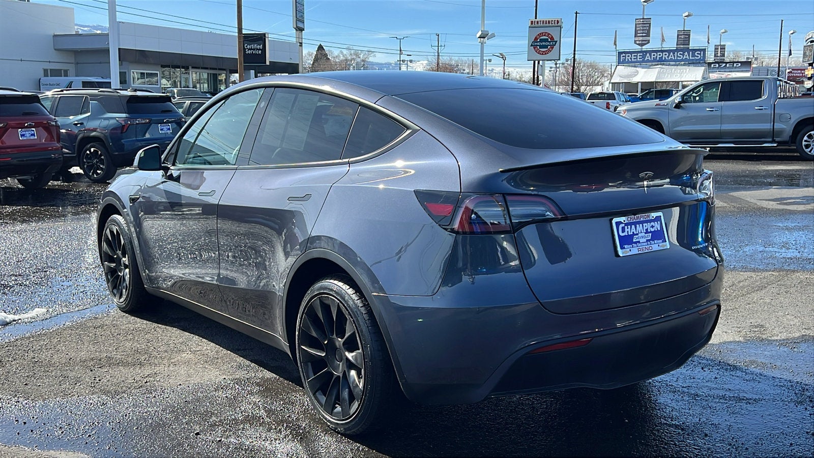 2023 Tesla Model Y Long Range