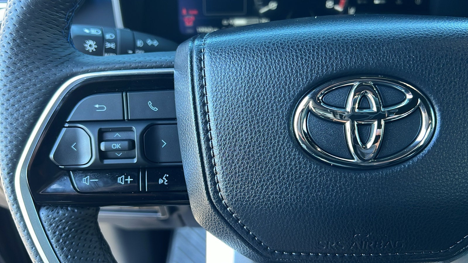 2023 Toyota Sequoia Platinum - Photo 29