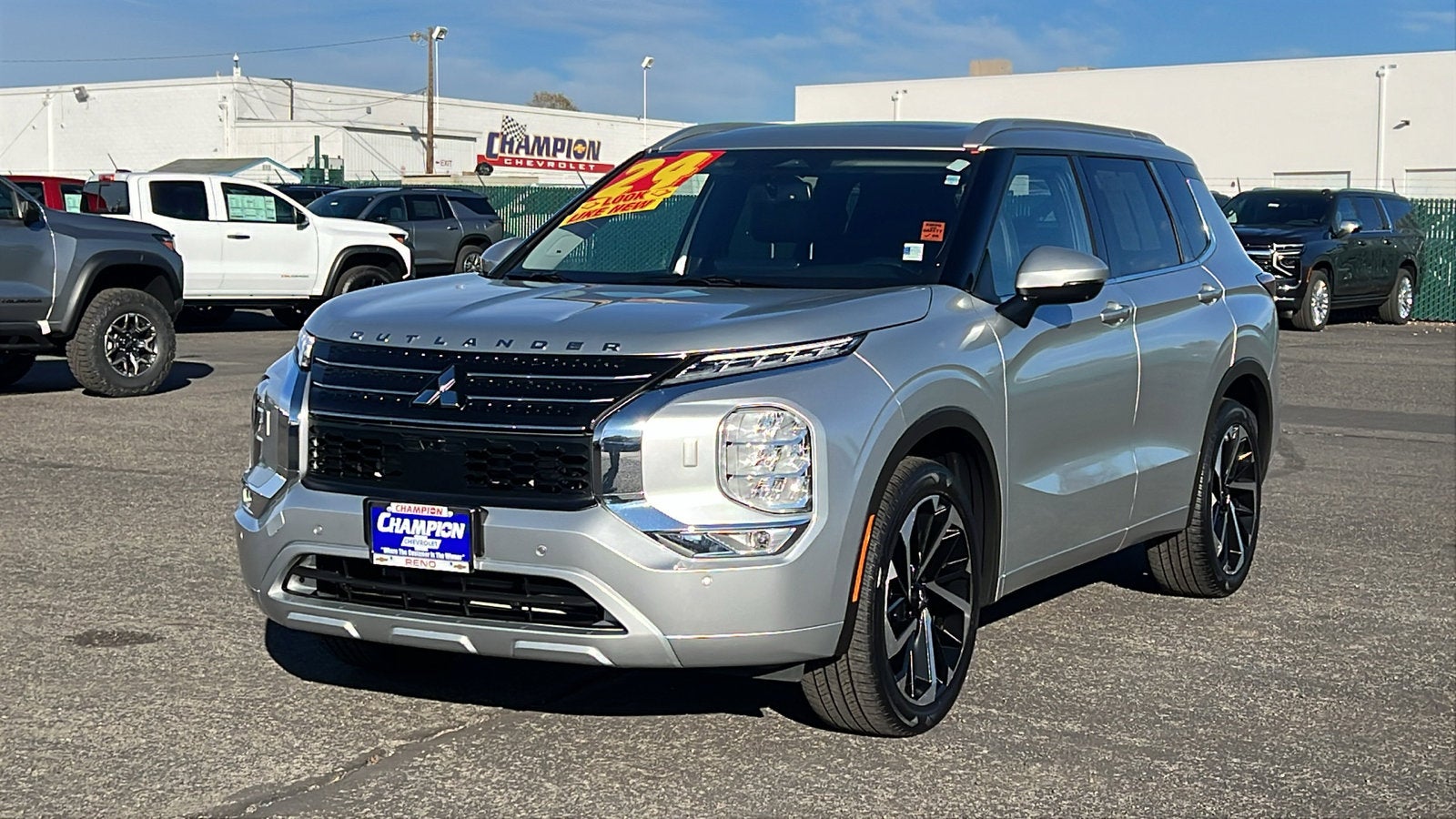 2024 Mitsubishi Outlander SEL