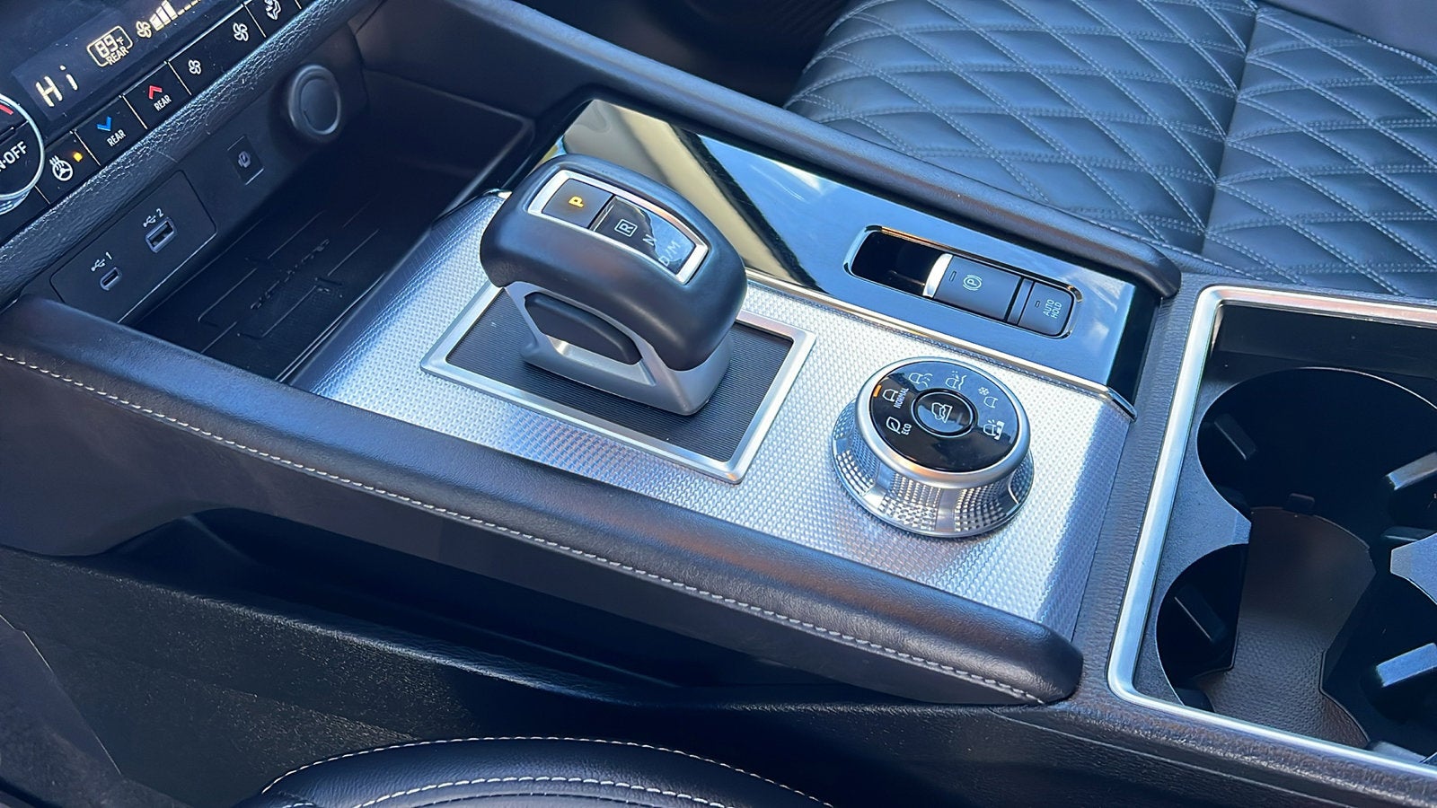 2024 Mitsubishi Outlander SEL