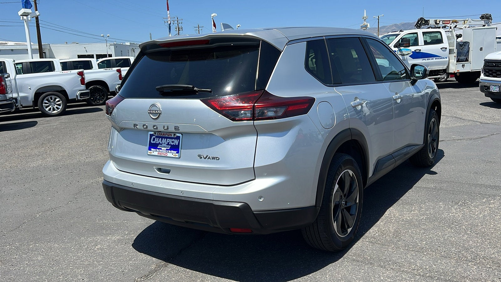 2024 Nissan Rogue SV