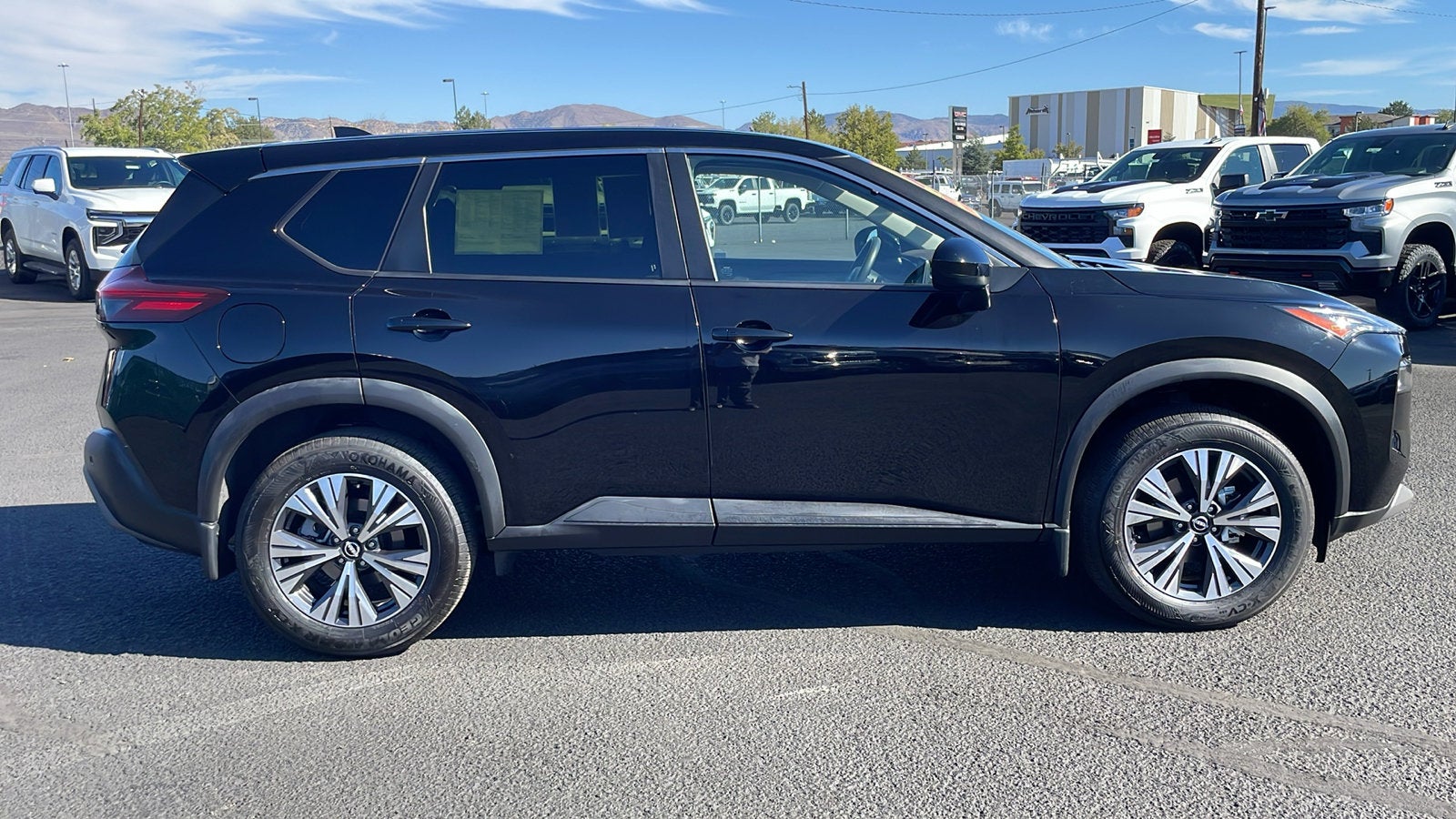 2023 Nissan Rogue SV Intelligent AWD