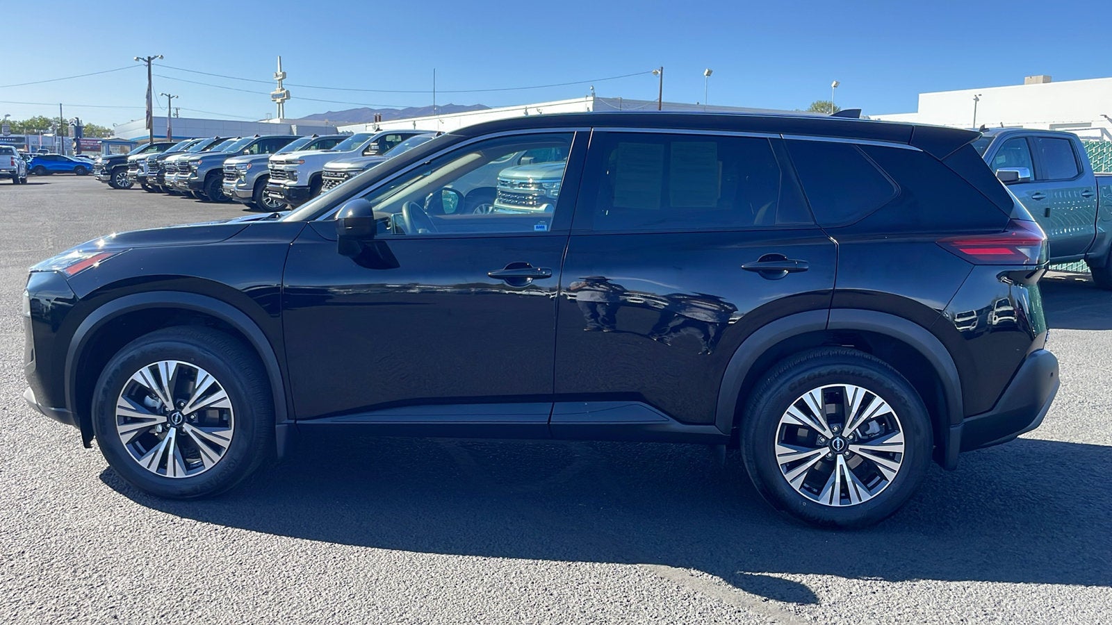 2023 Nissan Rogue SV Intelligent AWD
