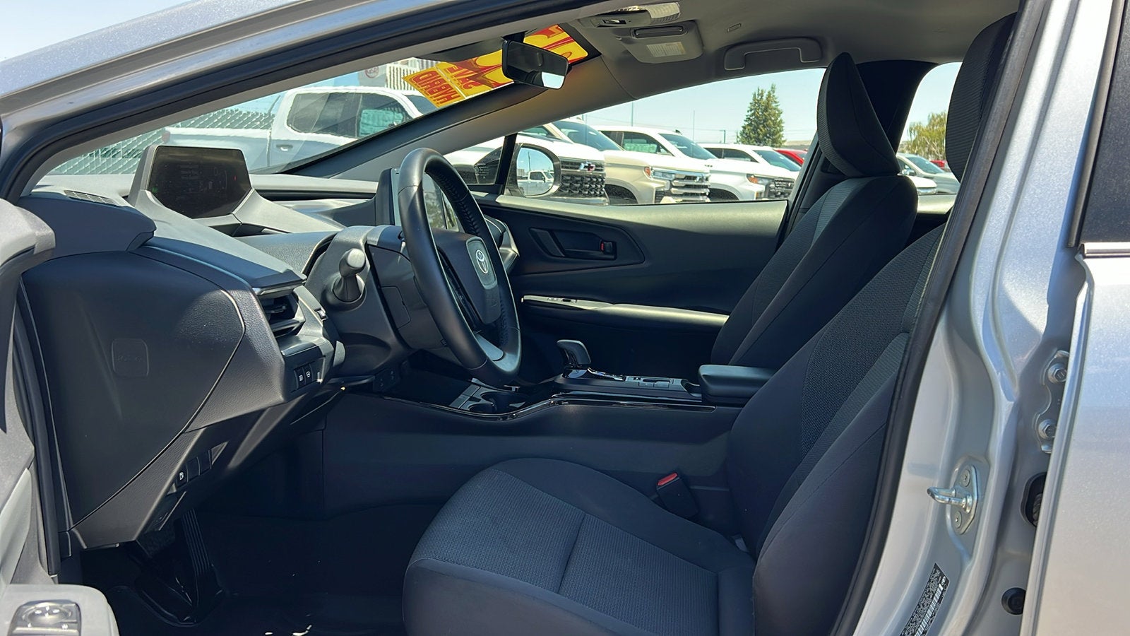 2025 Toyota Prius LE