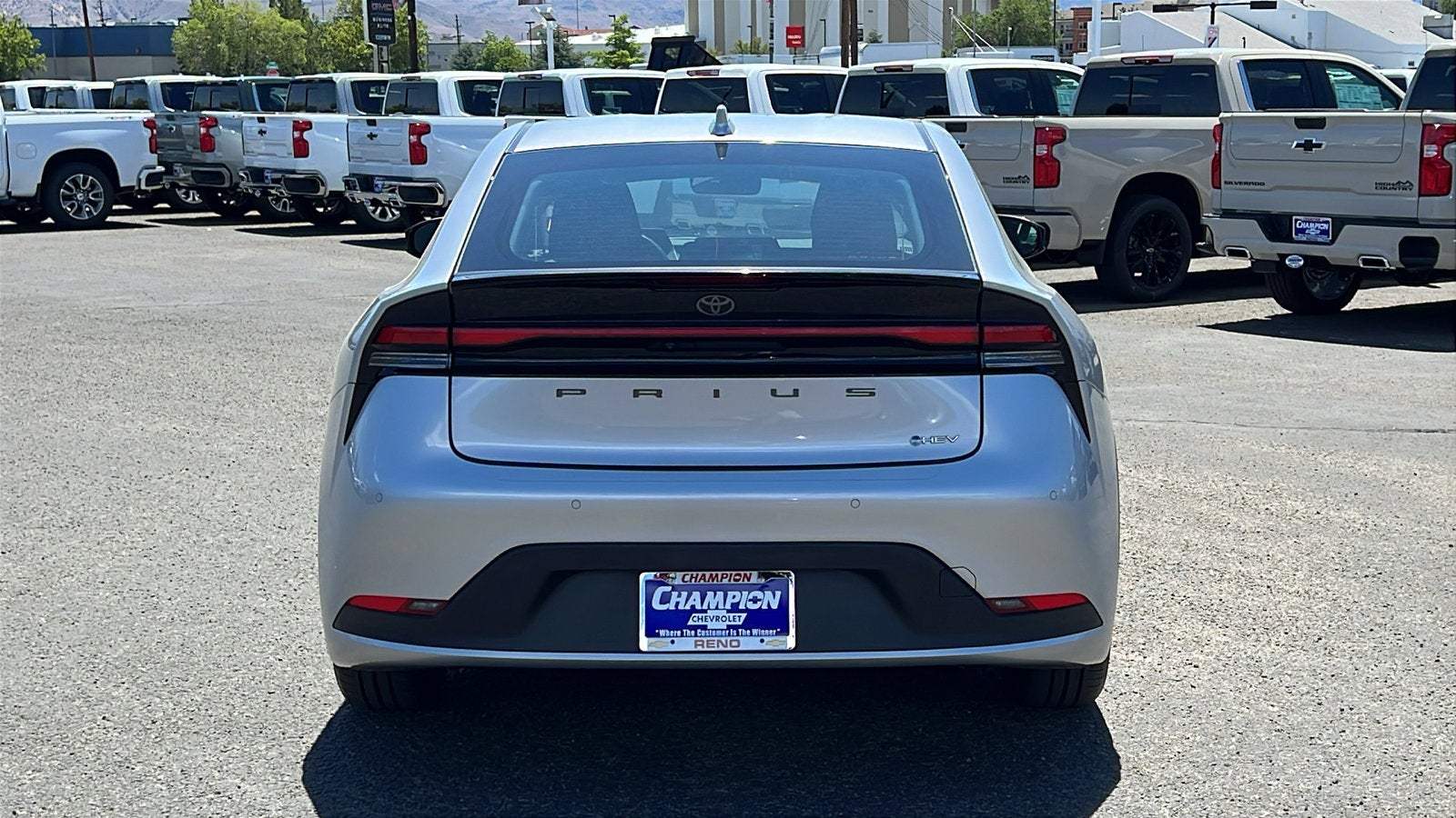 2025 Toyota Prius LE