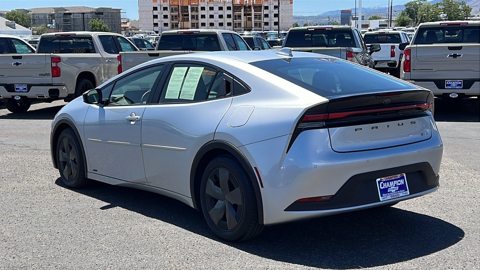 2025 Toyota Prius LE