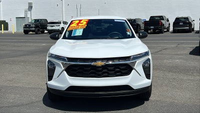 2025 Chevrolet Trax LS