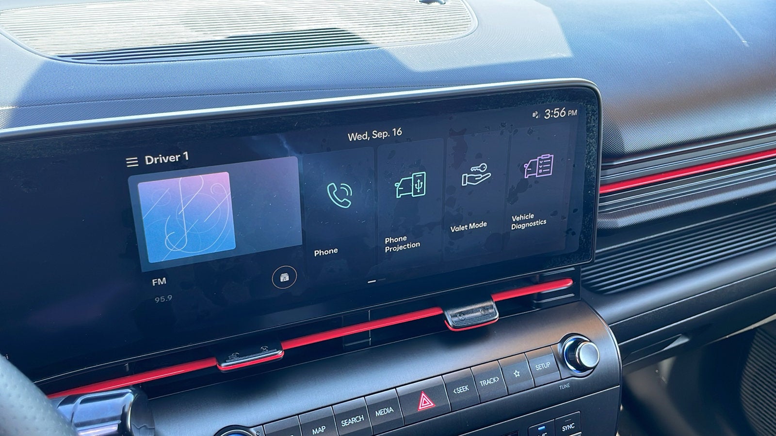 2025 Hyundai Kona N Line S - Photo 21