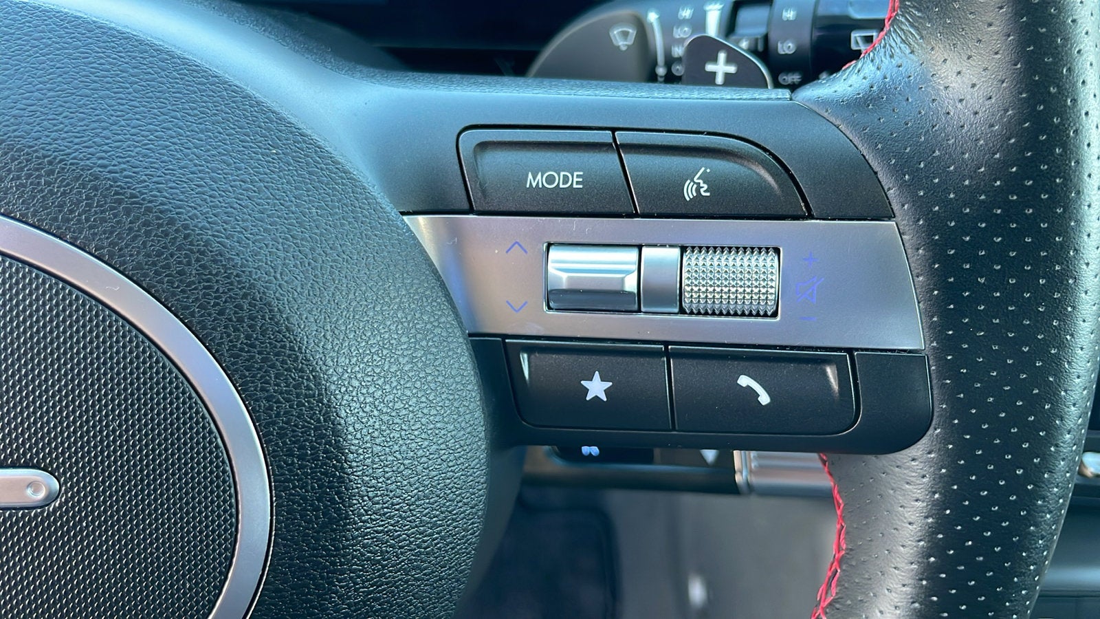 2025 Hyundai Kona N Line S - Photo 23
