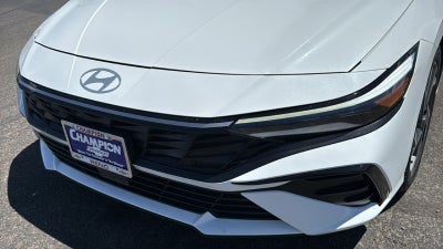 2025 Hyundai Elantra SEL Convenience