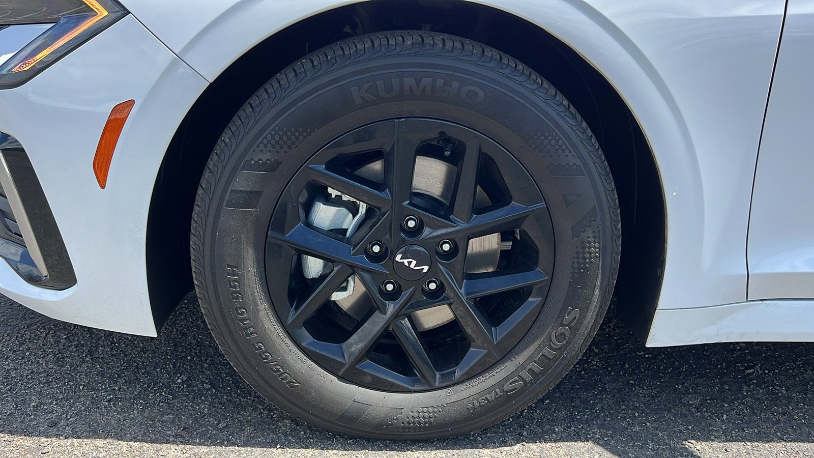 2025 Kia K5 LXS