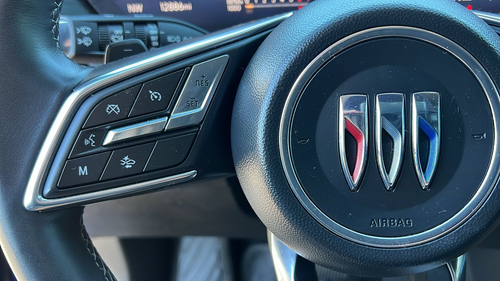 2025 Buick Envision Avenir - Photo 26
