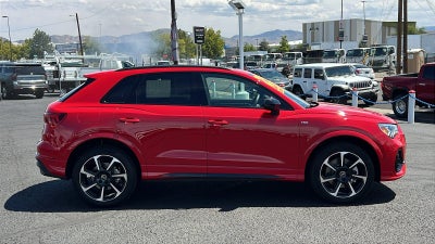 2025 Audi Q3 Premium 45 TFSI S line quattro Tiptronic
