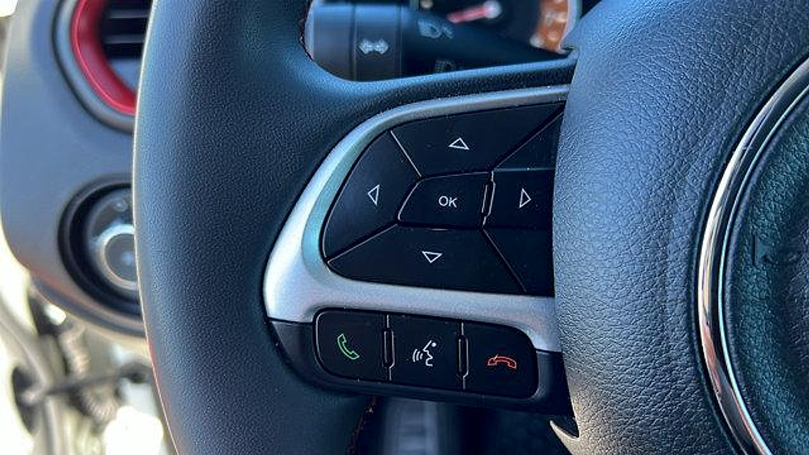 2023 Jeep Renegade Trailhawk